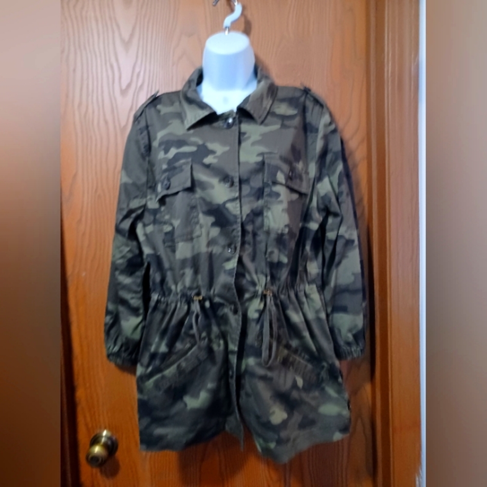 BANANA REPUBLIC Camo Print Utility Jacket